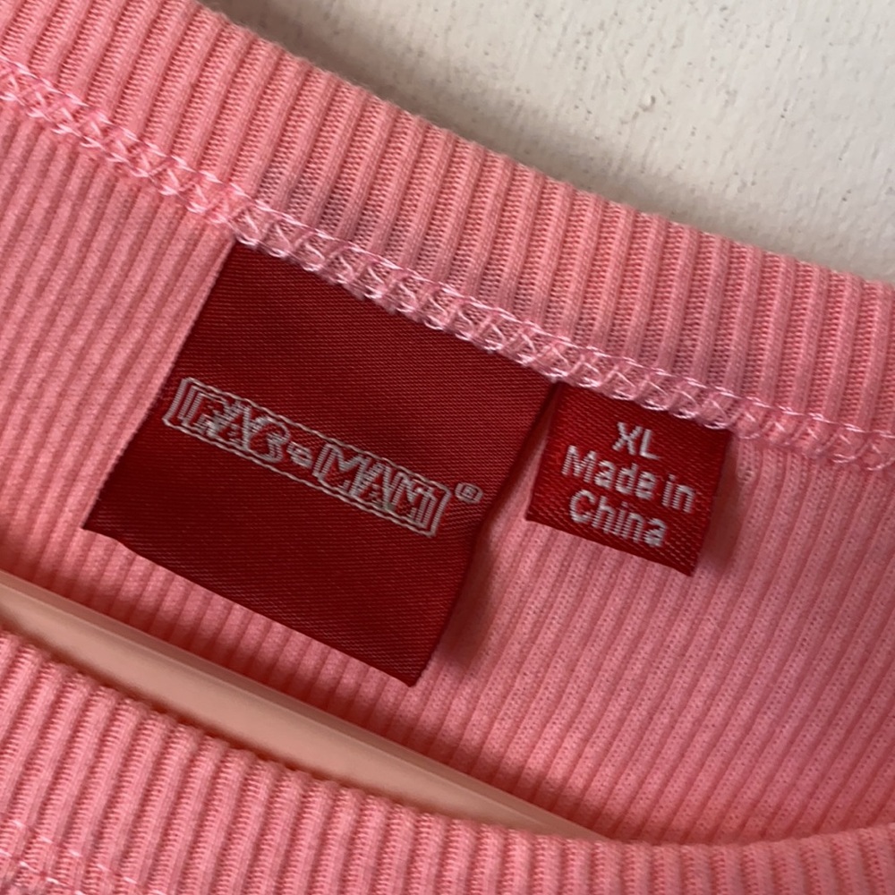 Pink Ribbed Pac-man Tee - Picture 3 of 5